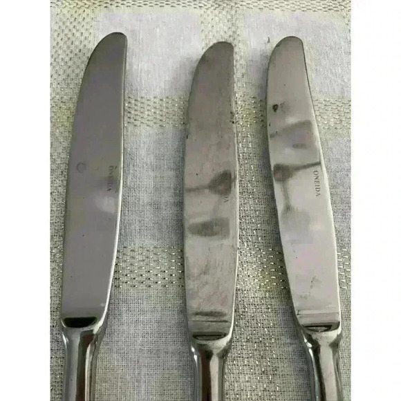 3 - Oneida‎ ISLET All Glossy 18/10 Stainless Korea Flatware 9" DINNER KNIVES - Picture 6 of 7